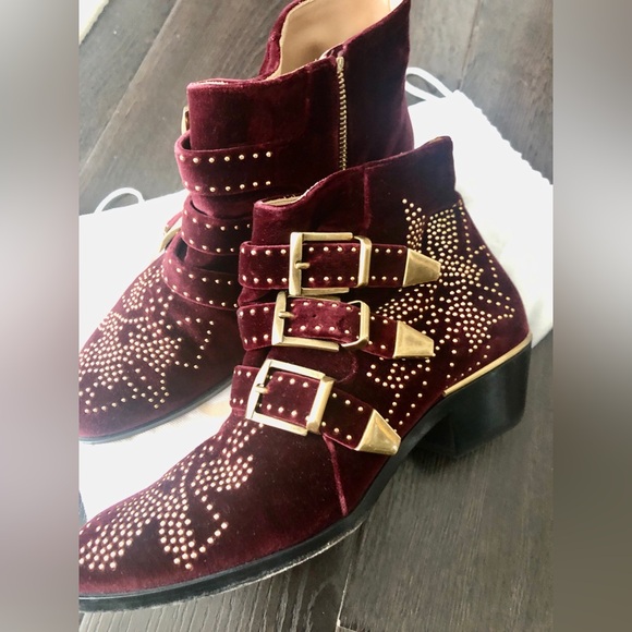 CHLOE
STUDDED TEXTURED VELVET SUSANNA - Picture 4 of 7